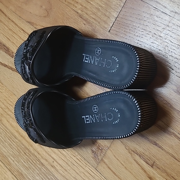 Chanel sandals - Picture 3 of 6